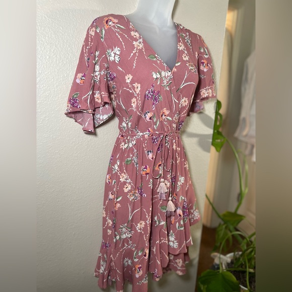 FLORAL RUFFLE TOP - Picture 4 of 5